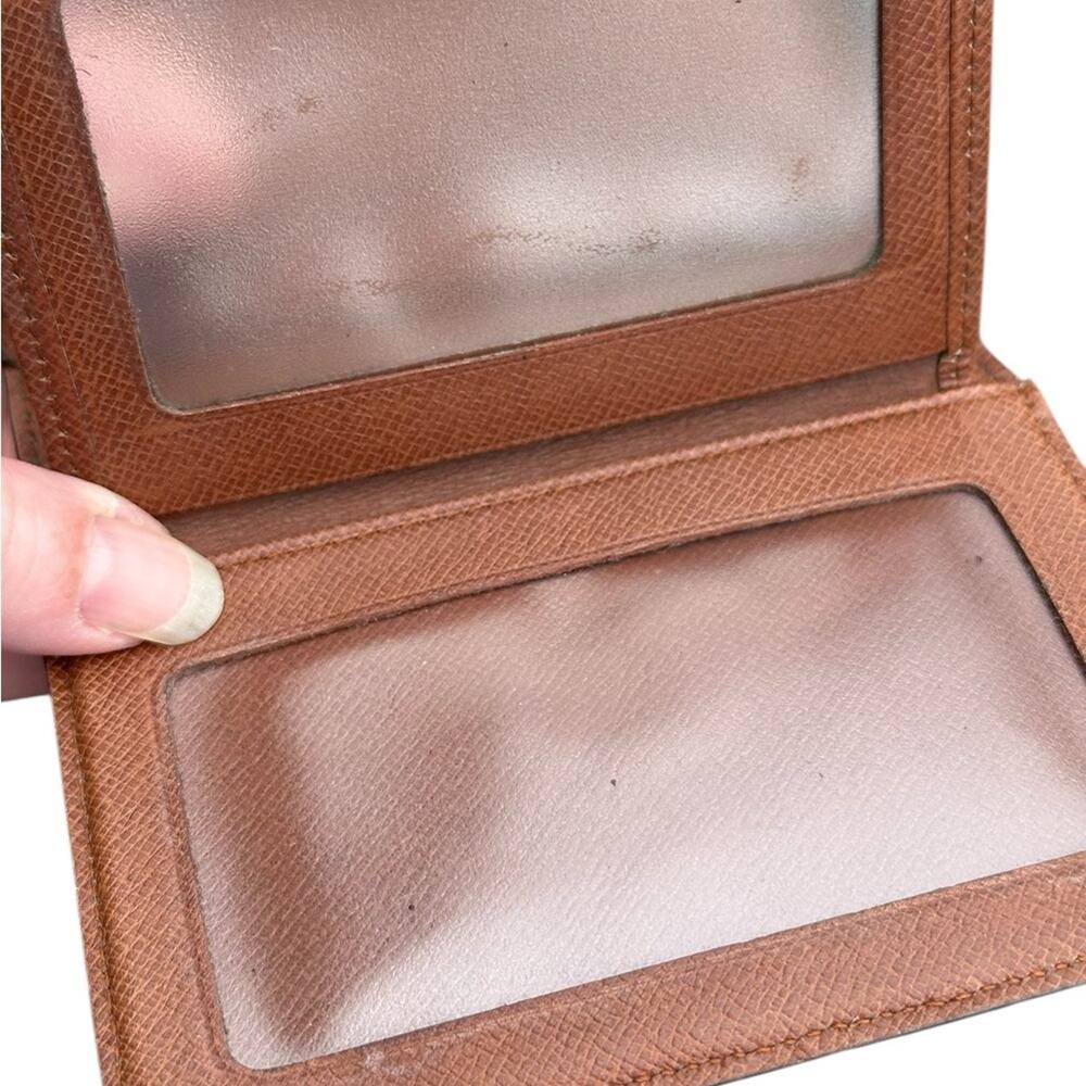 Louis Vuitton Wallet - Picture 8 of 10